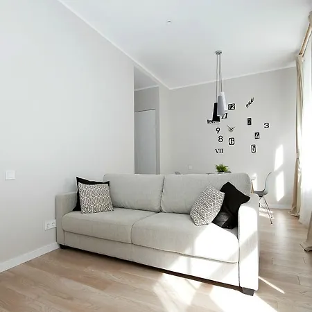 Rockstud Raina Str. Apartman